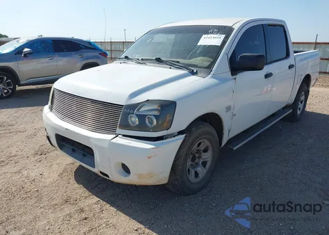 2004 Nissan Titan Xe z USA, uszkodzony, nr VIN 1N6AA07A74N590557